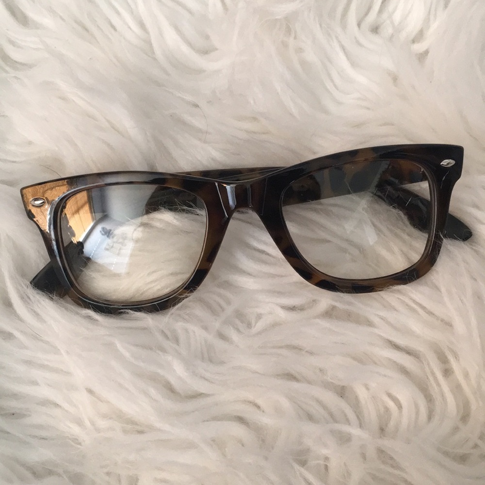 glasses